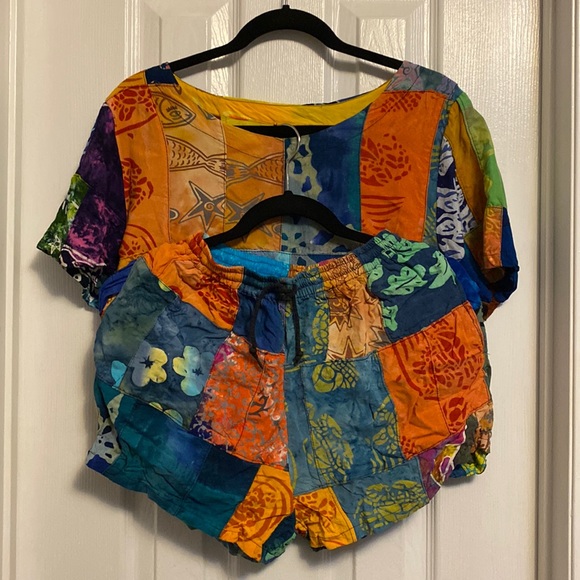 BOGO FREE Fun Patchwork Print Top and Shorts - Picture 1 of 5